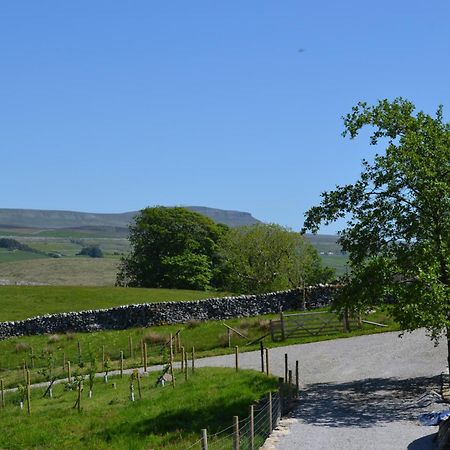 The Warren Lodge Cabin At Ashes Farm, Near Settle Eksteriør bilde