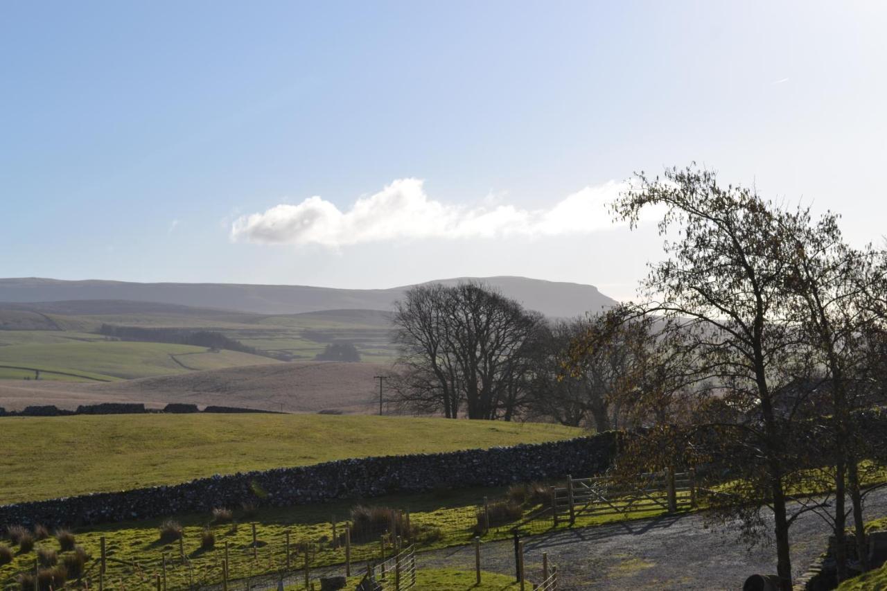 The Warren Lodge Cabin At Ashes Farm, Near Settle Eksteriør bilde