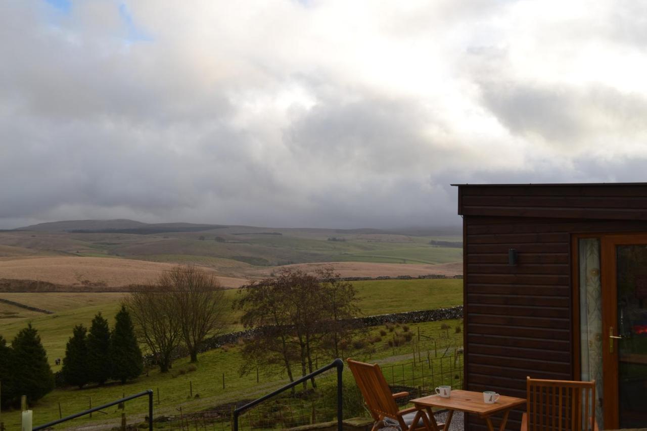 The Warren Lodge Cabin At Ashes Farm, Near Settle Eksteriør bilde