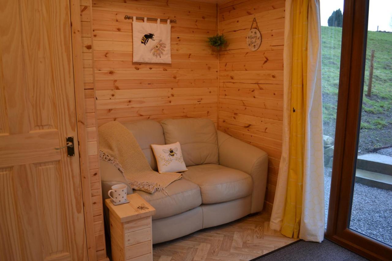 The Warren Lodge Cabin At Ashes Farm, Near Settle Eksteriør bilde