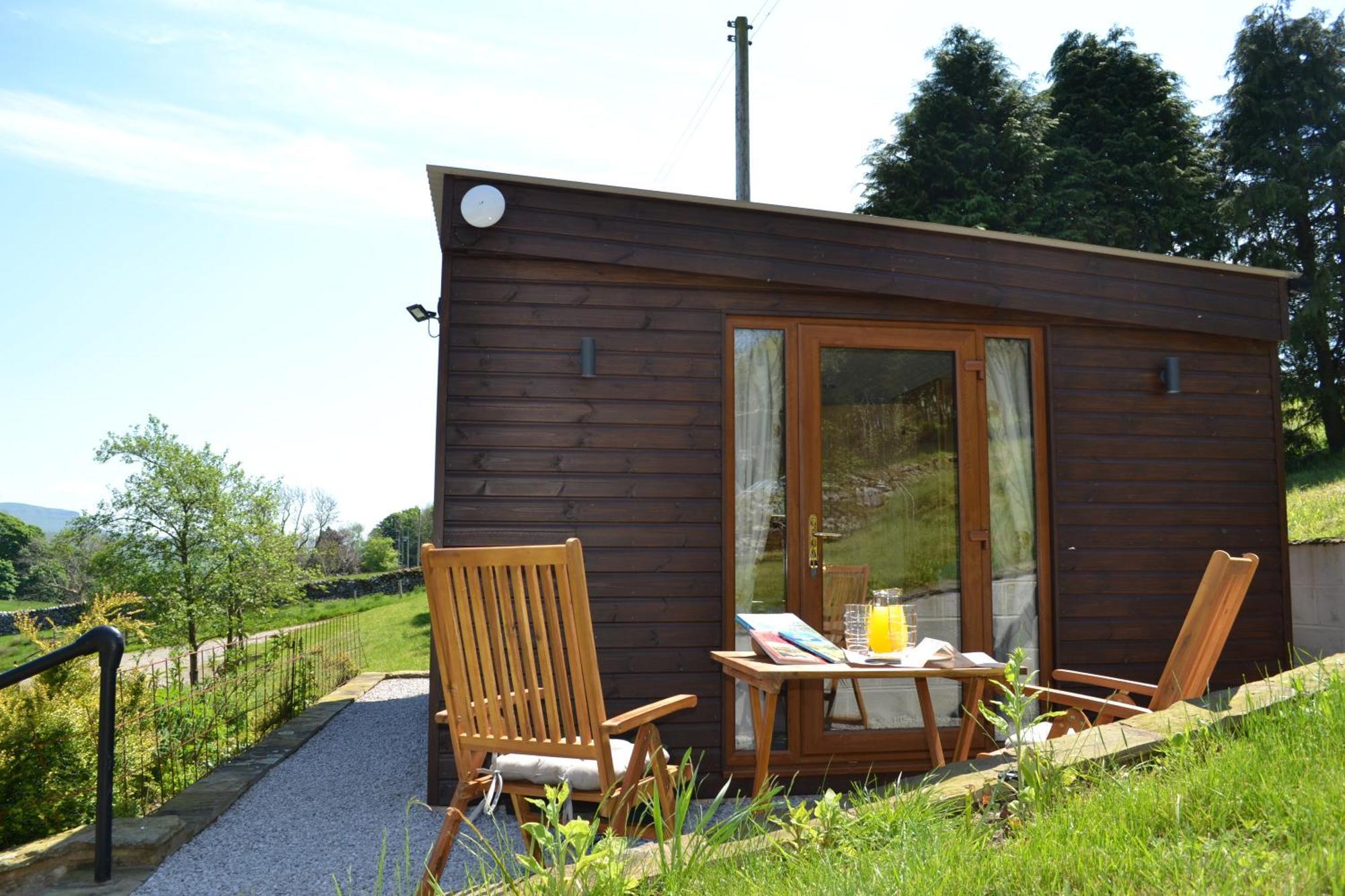 The Warren Lodge Cabin At Ashes Farm, Near Settle Eksteriør bilde